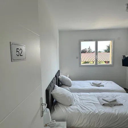 House With 5 Bedrooms Lechaffardcom